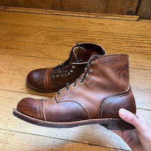 Red Wing Iron Rangers 10D Copper 8085 - VERY GENTLY USED
